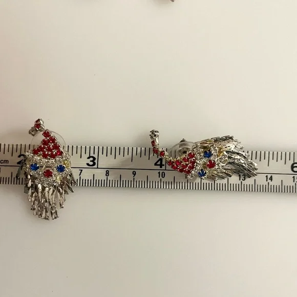 Holiday Christmas Vintage Santa Clause Stocking Gem Rhinestone Earrings - Picture 13 of 16